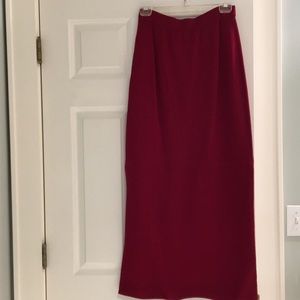 Exquisite long red knit St.John skirt.